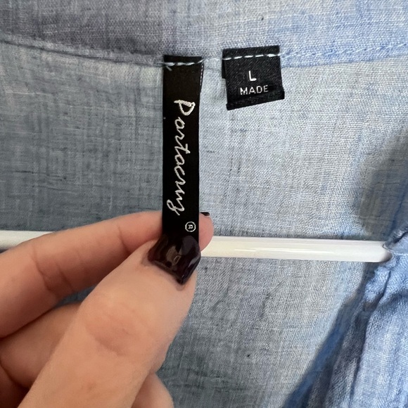 Women's Over Sized Blue Button Down Shirt - Picture 3 of 4